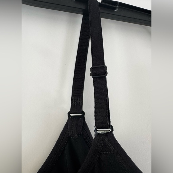 NWT Leonisa Women’s PowerSlim Secret Sculpting 2-Way Tank in black, size Medium. - Picture 7 of 14